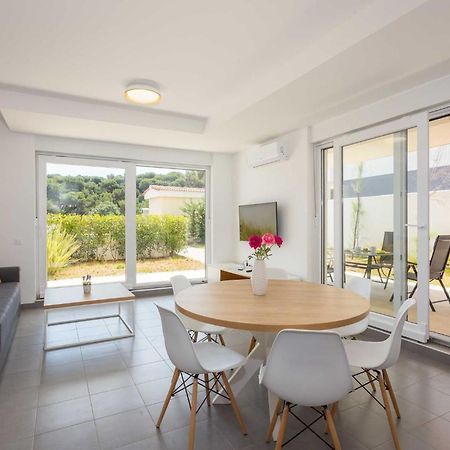 Apartments At Villa Frida 프레멘투라 외부 사진