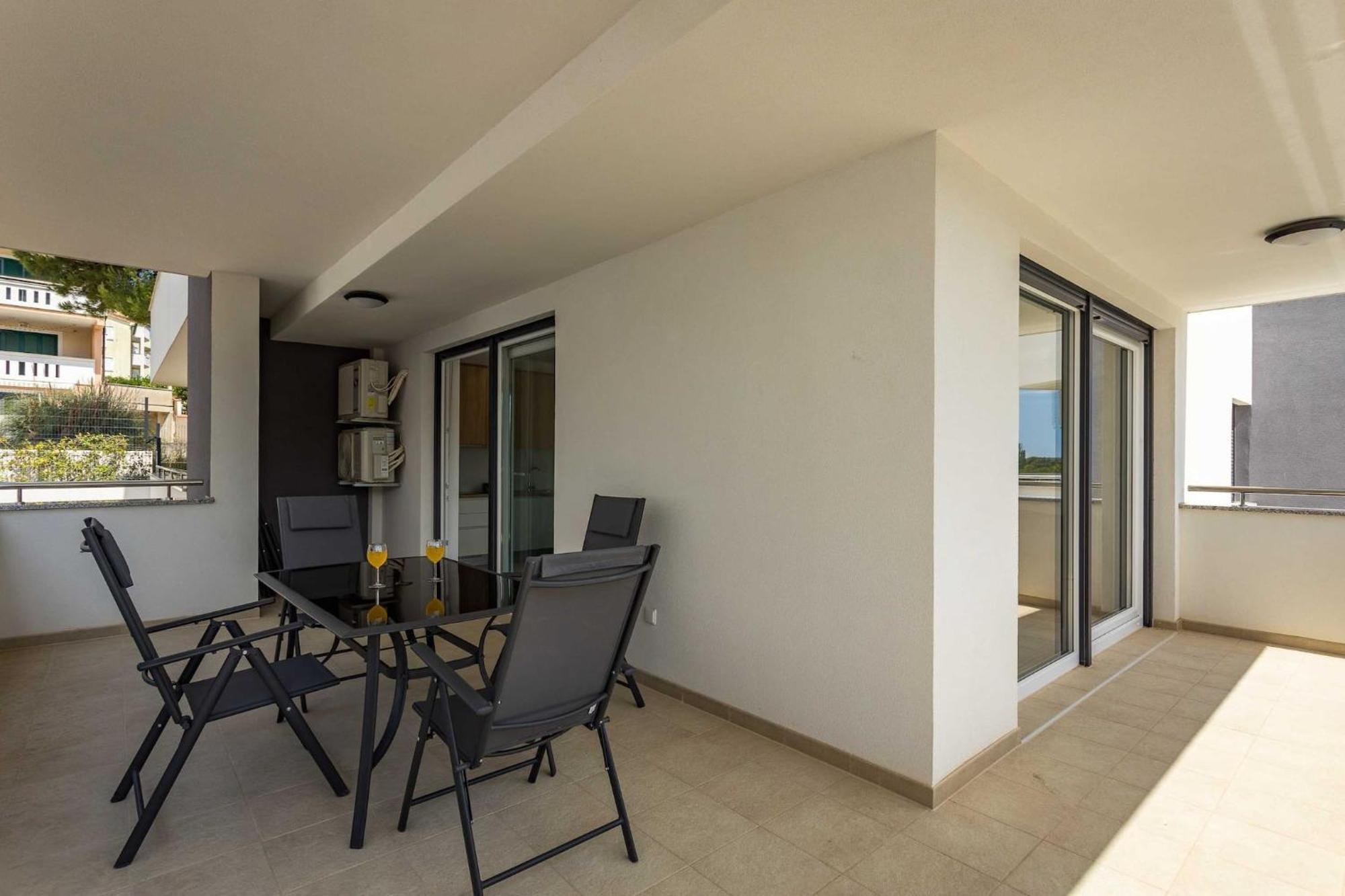 Apartments At Villa Frida 프레멘투라 외부 사진