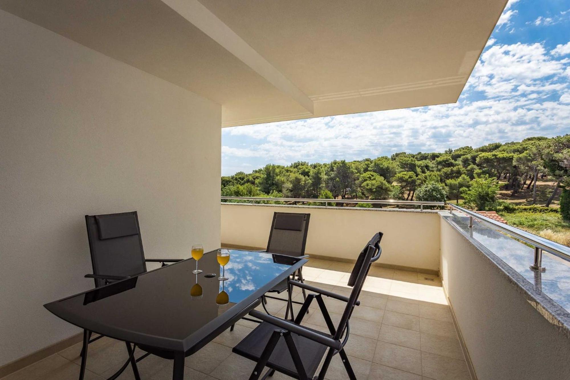 Apartments At Villa Frida 프레멘투라 외부 사진