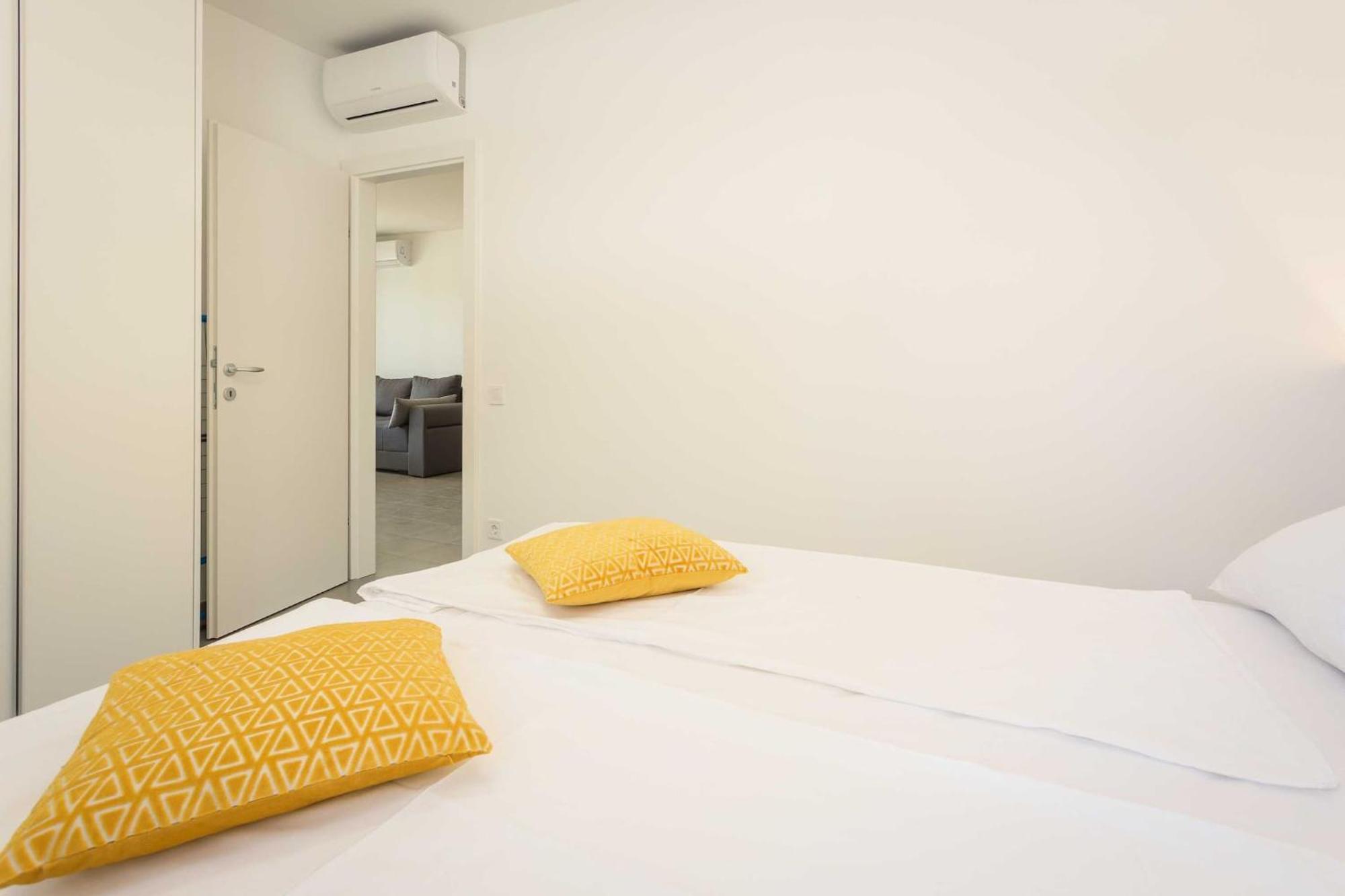 Apartments At Villa Frida 프레멘투라 외부 사진