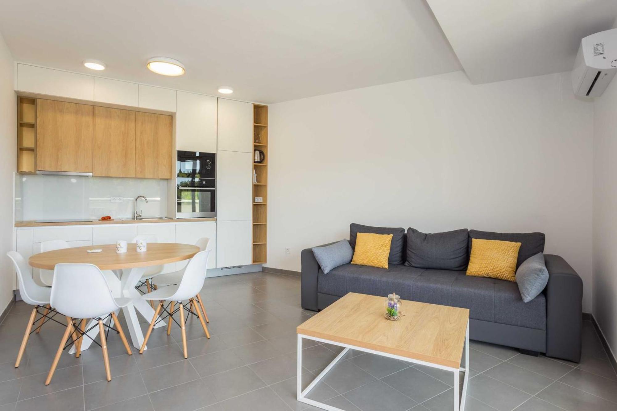 Apartments At Villa Frida 프레멘투라 외부 사진